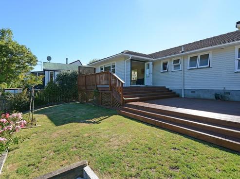 32 Sunbrae Drive, Silverstream
