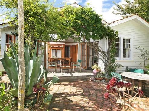 58 Glen Road, Kelburn