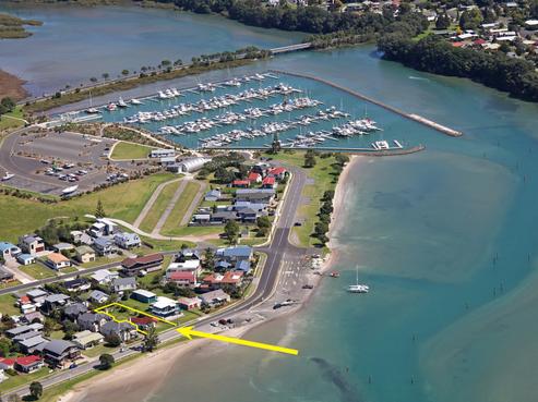 515 Beach Road, Whangamata