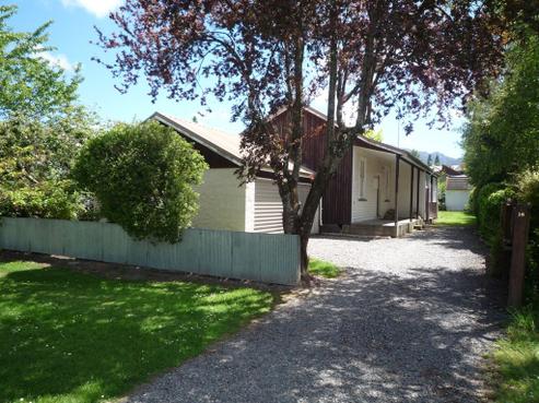 16 Bath Street, Hanmer Springs