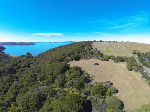 10 Park Point Drive, Waiheke Island