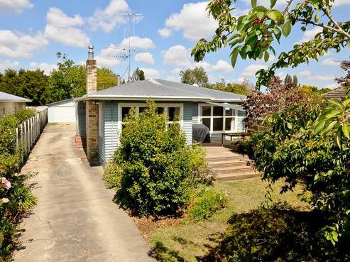 24 Strowan Avenue, Fairfield