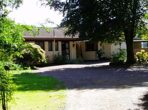 80 Parish Line Road, Clevedon