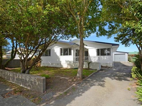 28 Pasadena Crescent, Totara Park