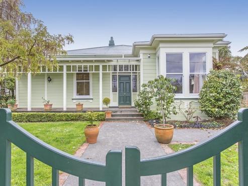 28 Hautana Square, Woburn