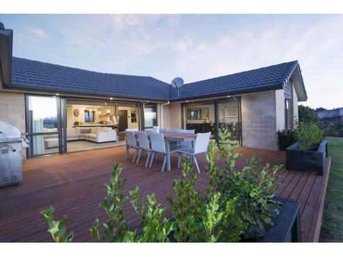 403 Oaia Road, Muriwai