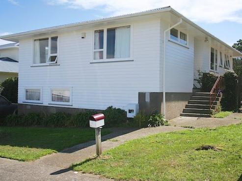 21 Maple Grove, Maungaraki