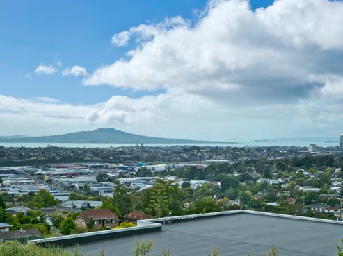 5 Sunset Road, Totara Vale