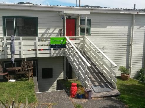 11A Clinton Way, Kingston