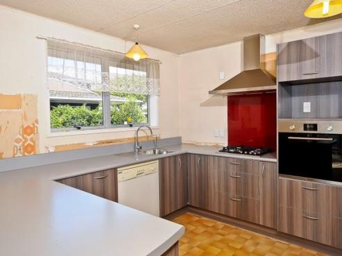 242 Sandwich Road, Saint Andrews