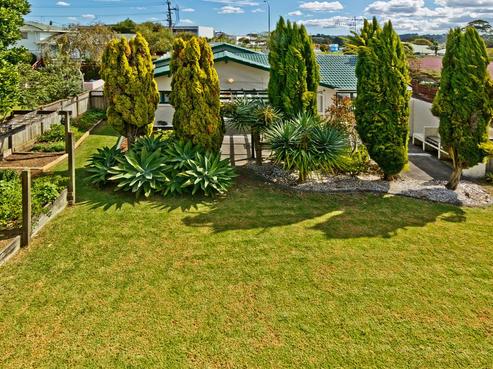 313 Albany Highway, Rosedale