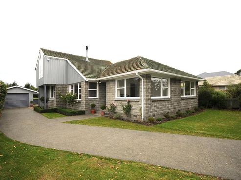 12 Claridges Road, Casebrook