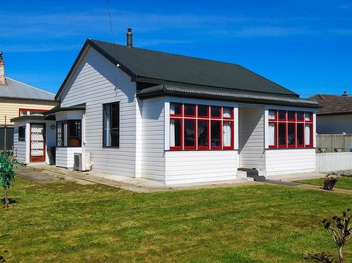 4 Barrow Street, Bluff