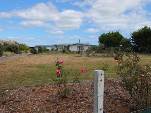 211 Himatangi Beach Road, Himatangi