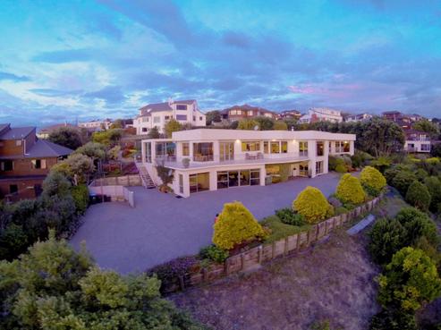 34 Strathnaver Crescent, Lynfield