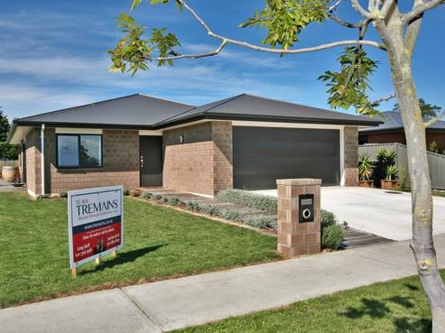 8 Waitaha Place, Clive