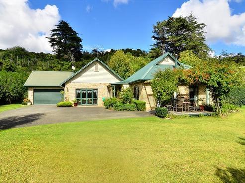 72 Te Henga Road, Waitakere