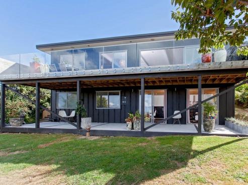 9 Tetley Road, Surfdale