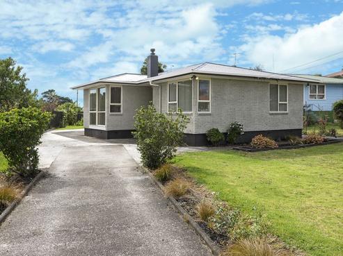 4 Grundy Place, Otara