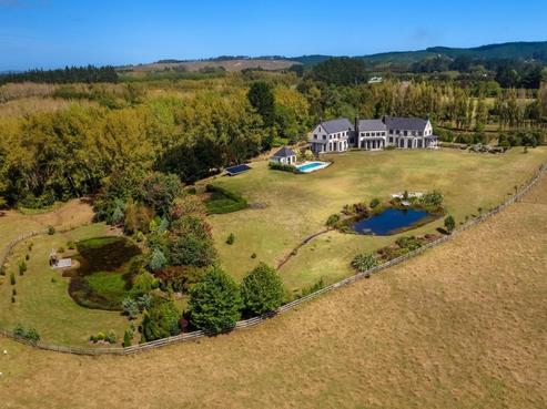 77 Croft Lane, Riverhead