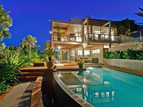 55 Beach Road, Castor Bay