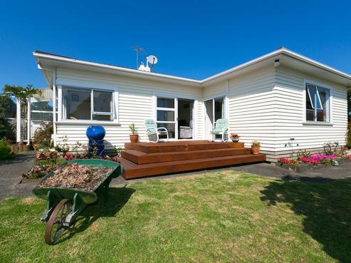 27 High Street West, Waitara