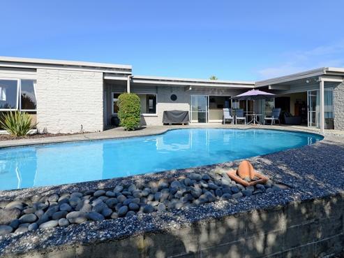 18 Delamare Road, Saint Andrews