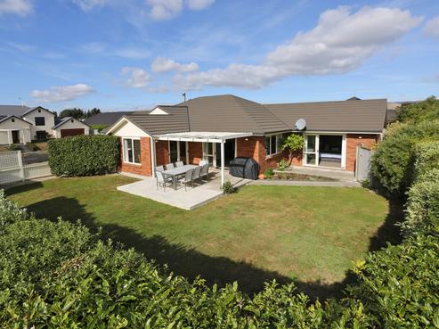 65 Cashmere Drive, Fitzherbert