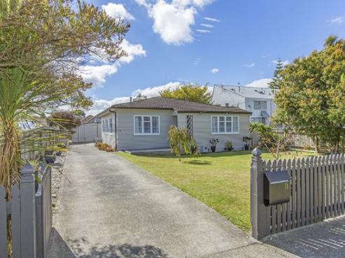11 Russell Street, Waterloo