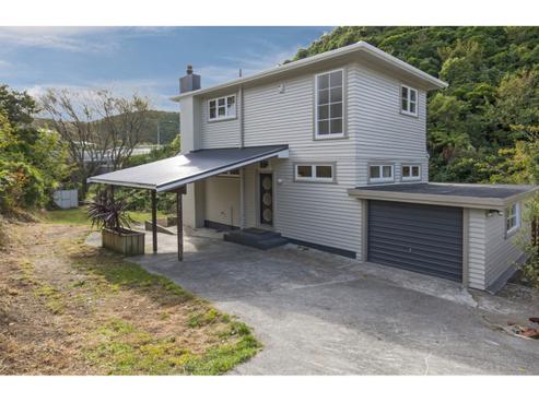 279 Middleton Road, Glenside