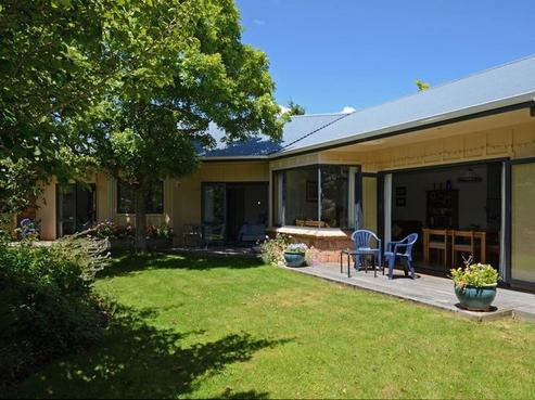 57 Kempton Street, Greytown