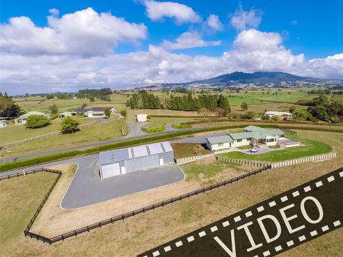 114 Anderson Road, Ngahinapouri