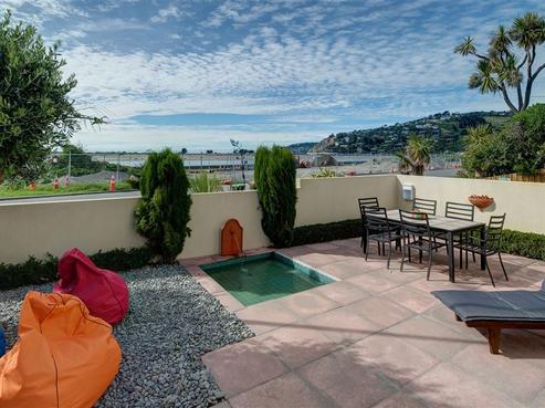 1/35 Beachville Road, Redcliffs