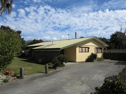23 Wadsworth Street, Takaka