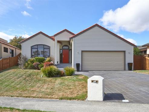 14 La Lena Grove, Fitzherbert