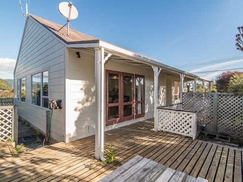 35 Martin Road, Paraparaumu Beach
