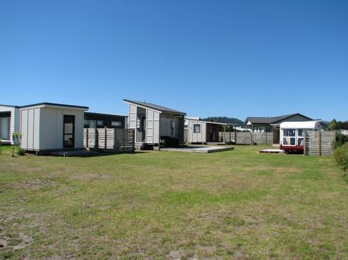 102 Karo Drive, Matarangi