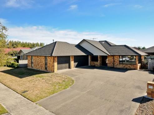 4 Cranmore Avenue, Huntington