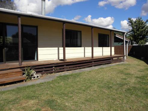 89A Clayton Road, Mangakakahi