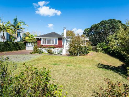 4 Taumata Road, Castor Bay