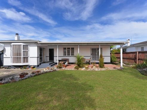 13 College Street, Motueka