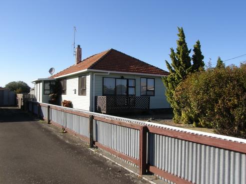 6 Russell Street, Foxton