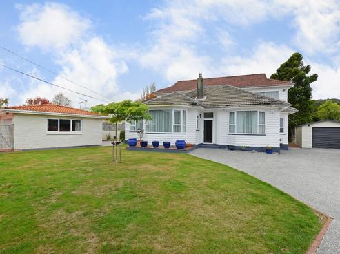 25 Heretaunga Square, Silverstream
