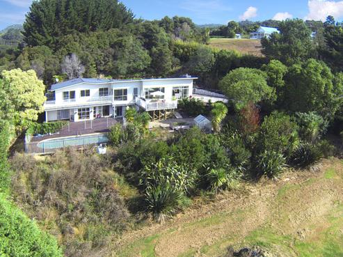 18 Mountain Road, Henderson Valley