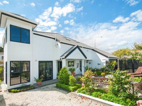 21 Huia Place, Central Hutt