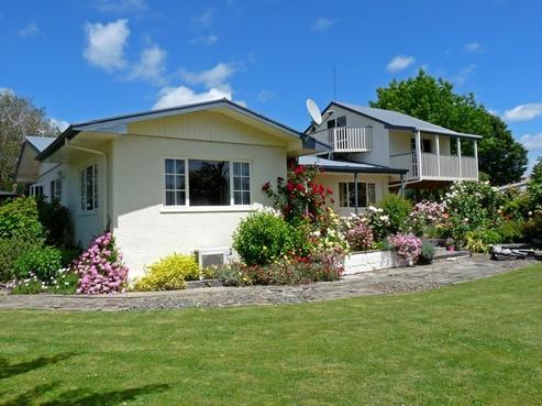 43 Pitfure Road, Wakefield