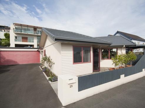 25 Breakwater Road, Moturoa