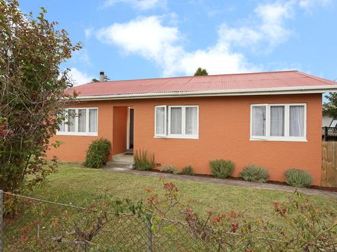 690 Swanson Road, Swanson