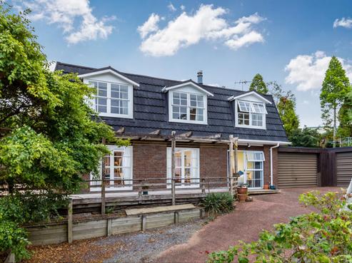 10 The Glade South, Pukekohe