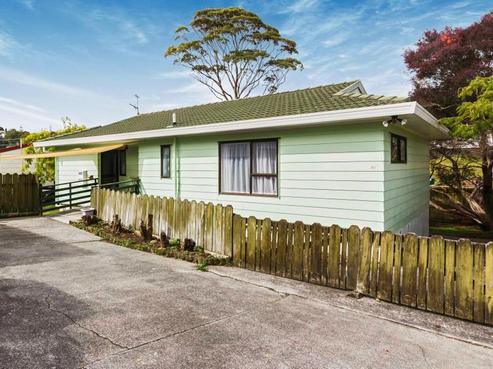 35 Meadowvale Rise, Titirangi